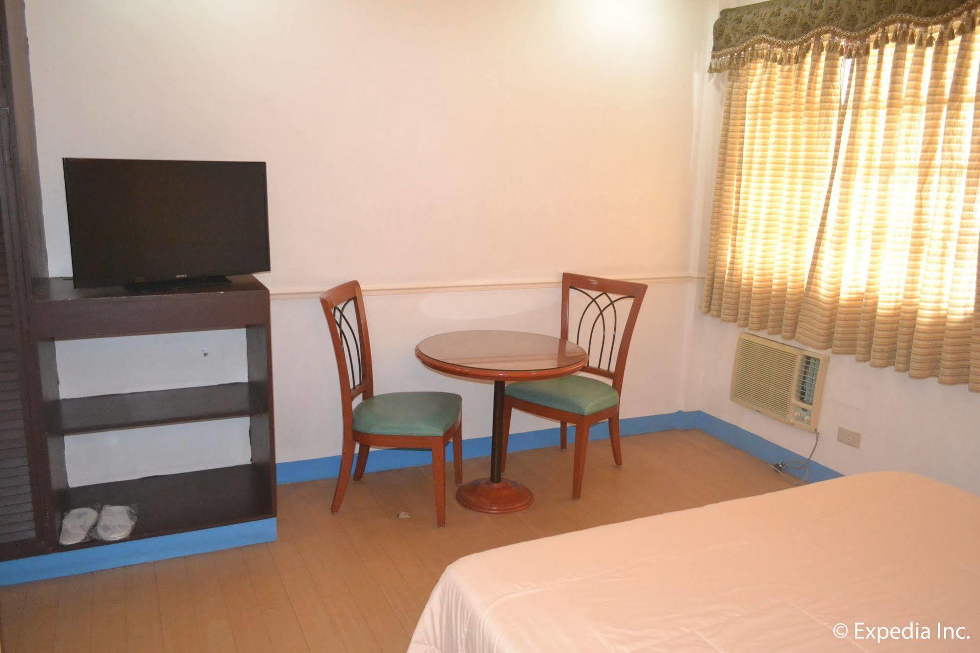 Bliss Hotel Dau Mabalacat Dış mekan fotoğraf
